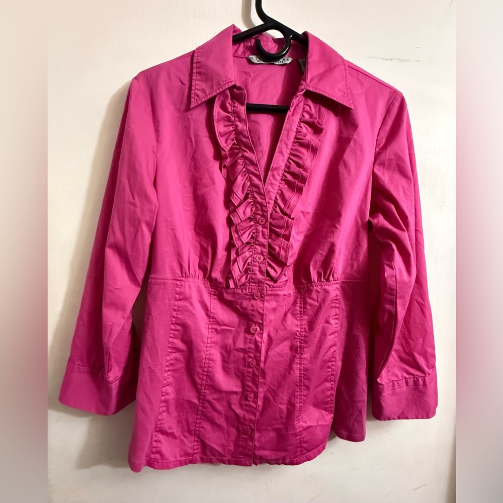 Signature‎ by Larry levine Pink Ruffled Button-Up Blouse Size L